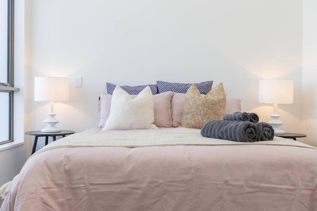 Inner City Luxury With Free Parking Christchurch Eksteriør bilde